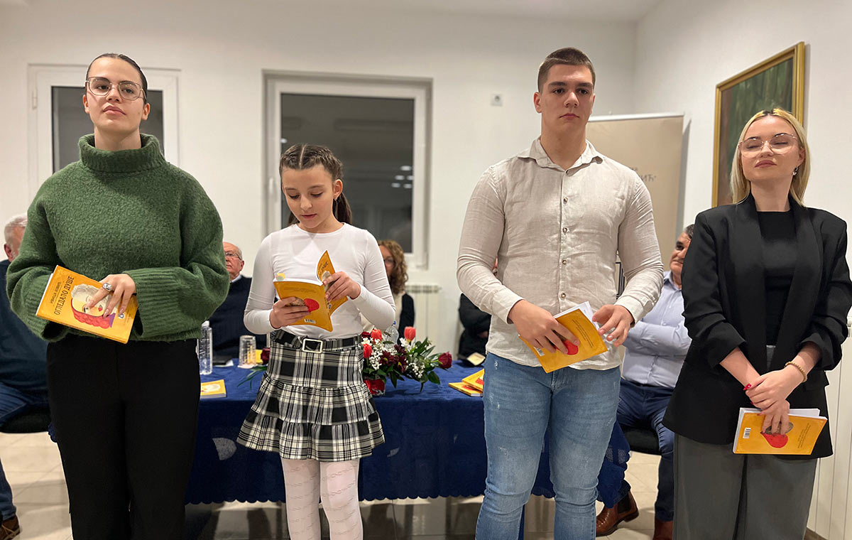 Промоција књиге „Огледало душе“ Ивице Јовића